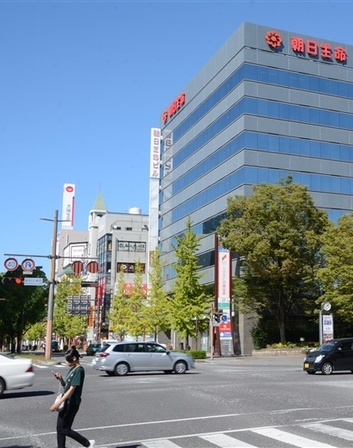 ����w�O�̏�